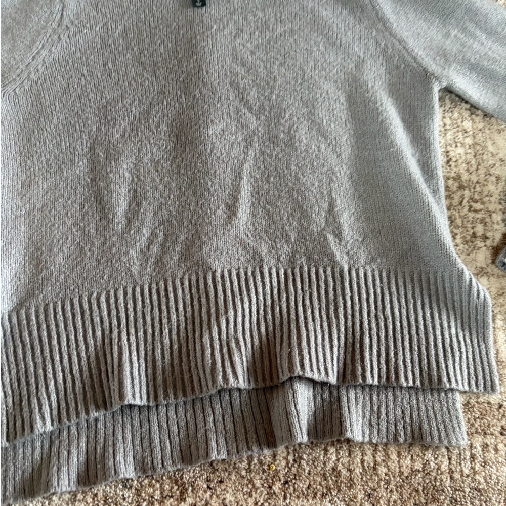 ALYA button back sweater - Picture 4 of 7